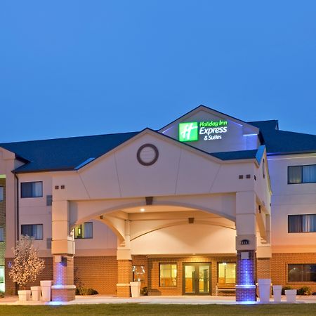 Holiday Inn Express Hotel & Suites Lincoln South By Ihg Buitenkant foto