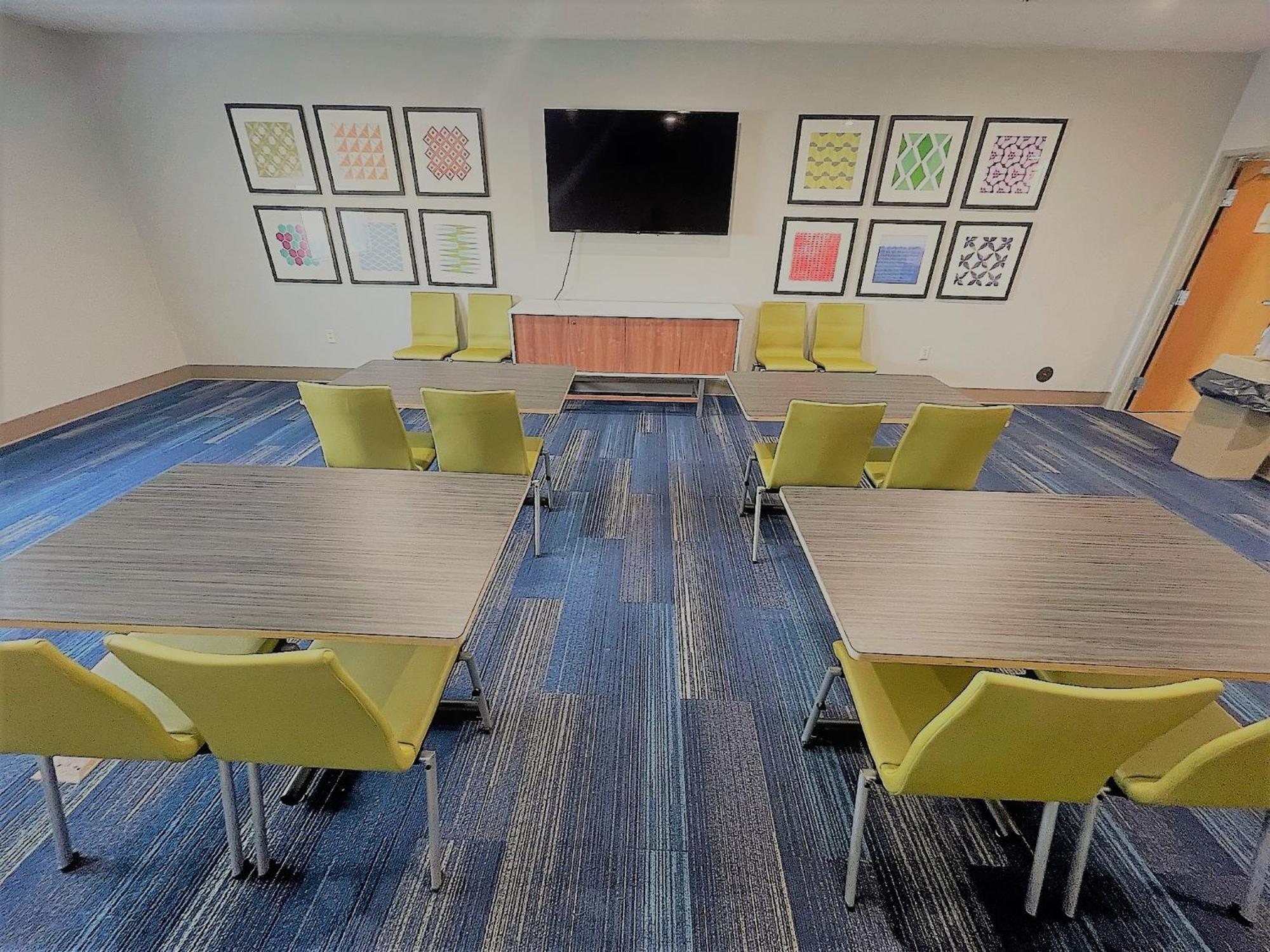 Holiday Inn Express Hotel & Suites Lincoln South By Ihg Buitenkant foto