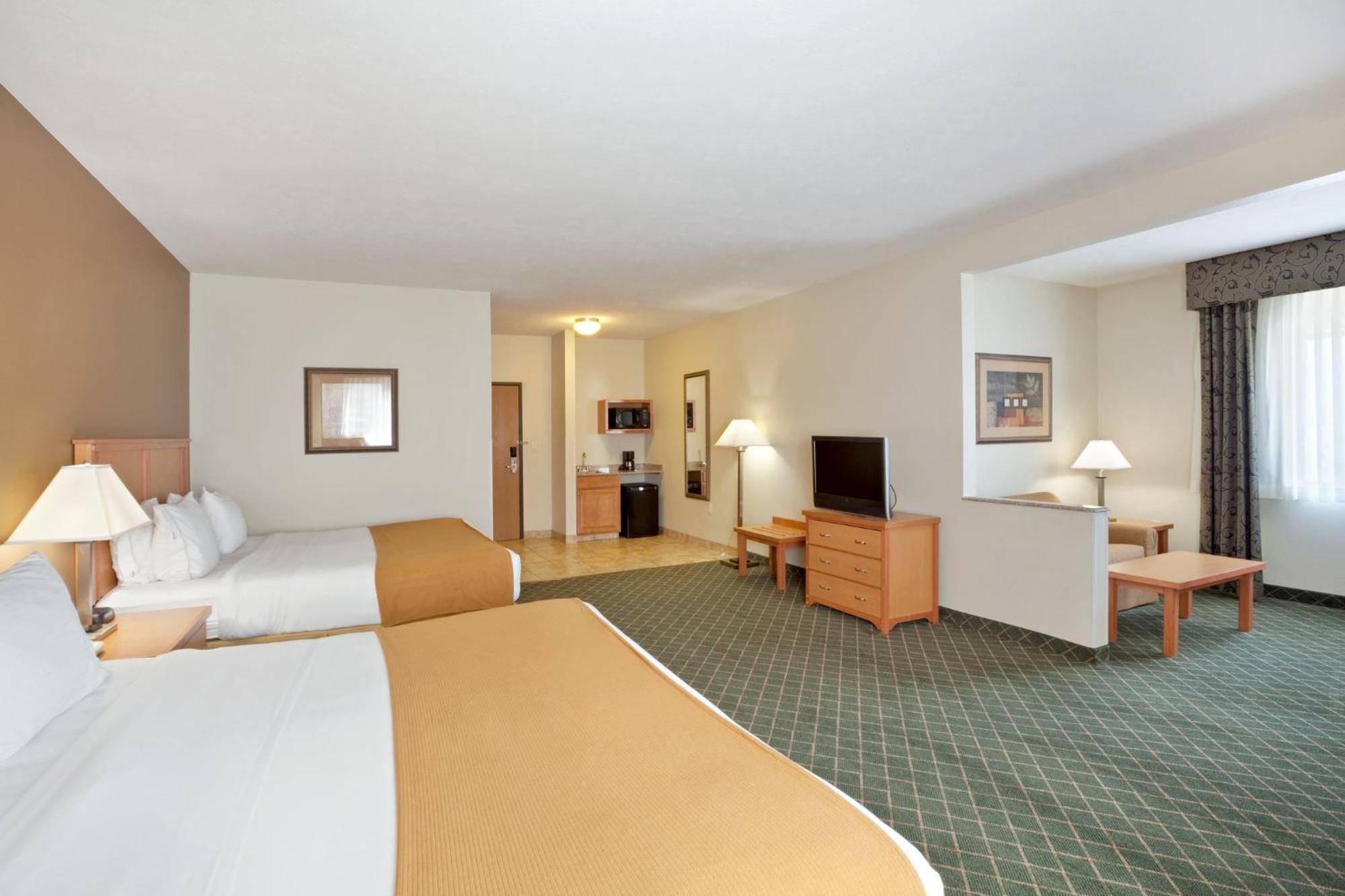 Holiday Inn Express Hotel & Suites Lincoln South By Ihg Buitenkant foto